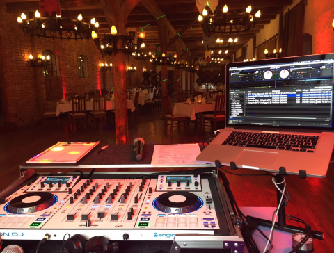 DJ Alexander Musikanlage Hochzeit